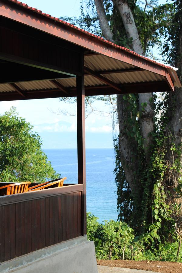 Happy Gecko Dive Resort 부나켄 외부 사진