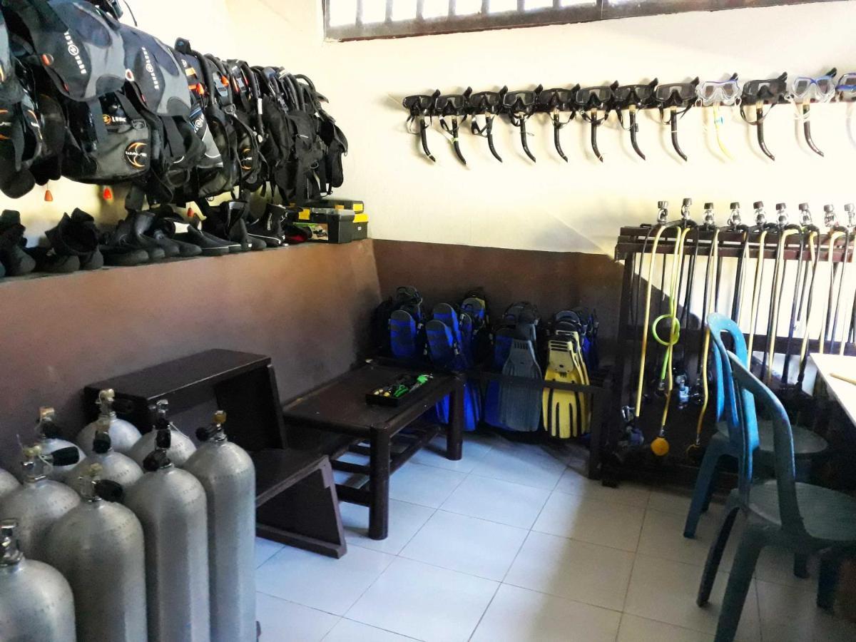 Happy Gecko Dive Resort 부나켄 외부 사진
